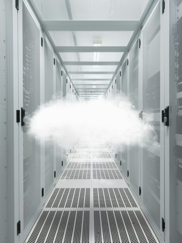mid-air-cloud-in-data-centre-cabinet